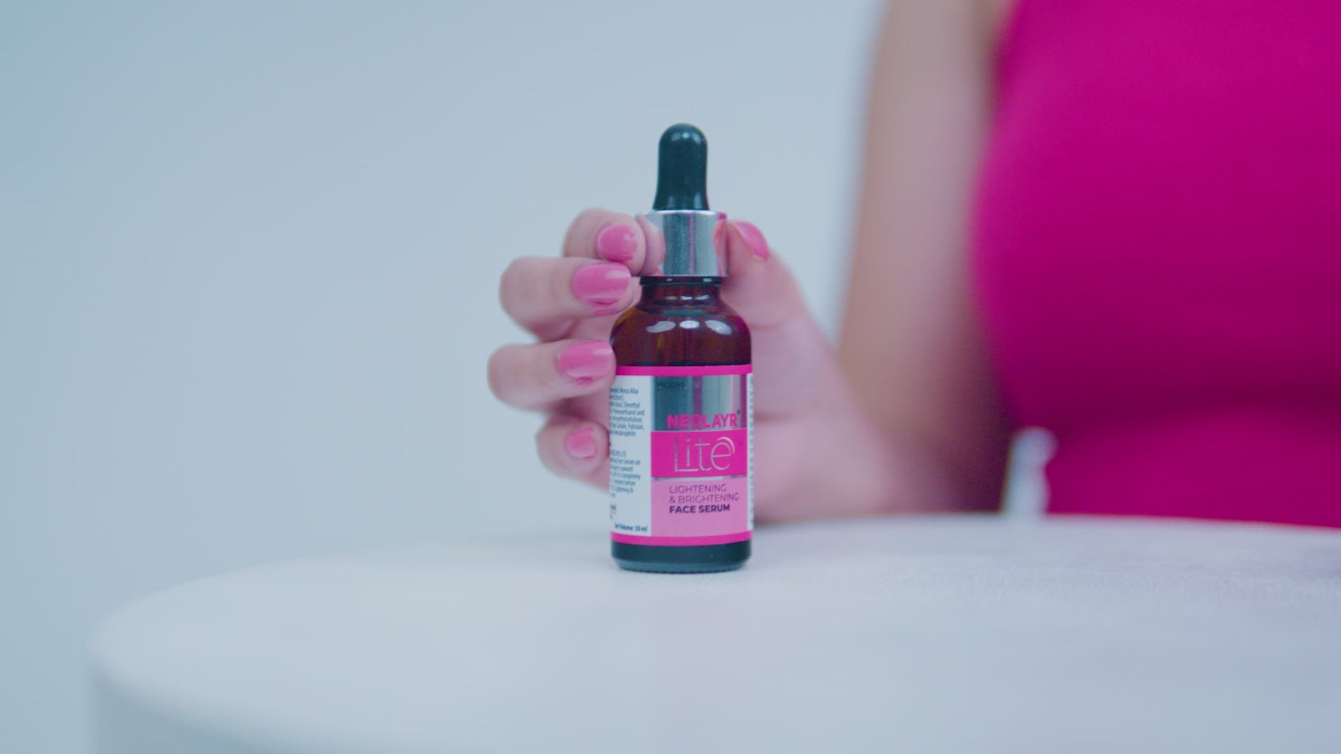 Neolayr Lite Lightening and Brightening Face Serum 30 ml